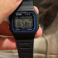 百元传奇34载：卡西欧F-91W-1D的“反潮流”生存法则