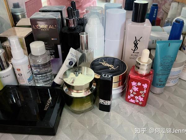双十一想给妈妈买套护肤品，有没有兼顾抗老功效和仪式感的单品或套装推荐？