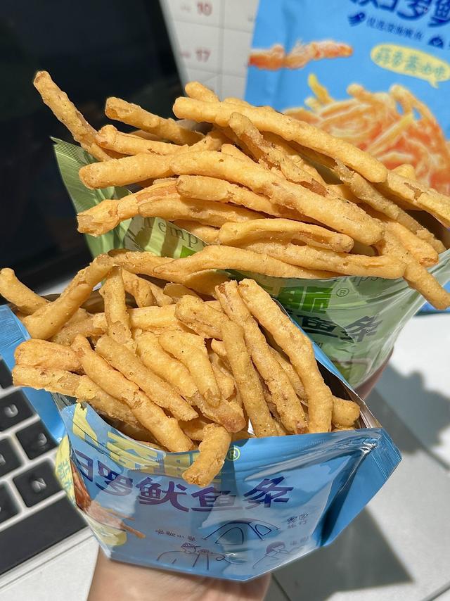 封神级零食！卜奇脆鱿鱼条比薯条香到上头