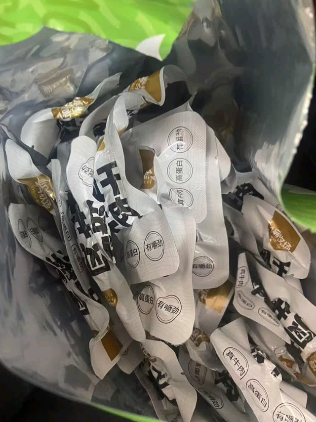 无限回购！1号牧场风干牛肉是我的解馋硬通货