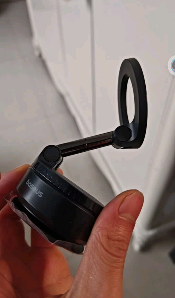 倍思车载支架