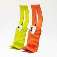 没活硬整，苹果发布iPhone Pocket，一个口袋卖1299起