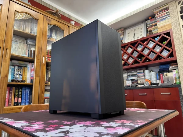 PHANTEKS 追风者 XT523 信仰版 黑 装机分享