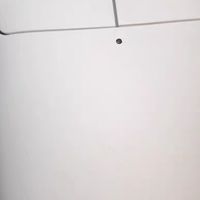 魔鲸V4电竞鼠标轻量化设计