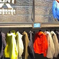 始祖鸟平替，发起猛攻