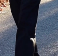 一裤两用！伯希和冲锋裤通勤 + 轻户外都能穿​