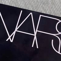 Nars流光美肌轻透蜜粉饼定妆效果 YYDS