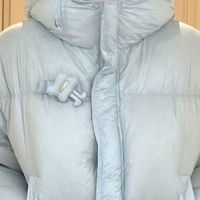 高品质泡芙羽绒服的温暖魅力