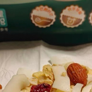 洽洽每日坚果燕麦片:健康饮食新选择