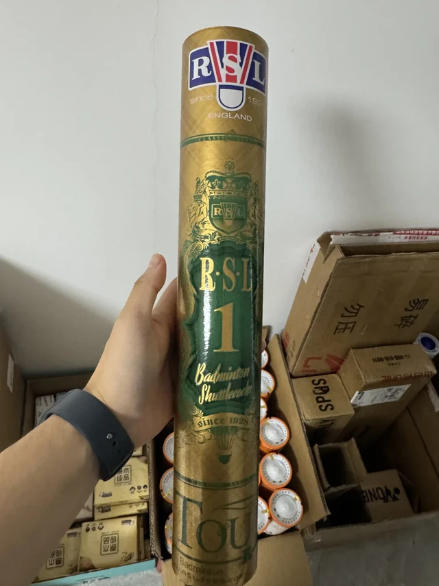 这球应该算顶级鹚鸪鸭毛球了！