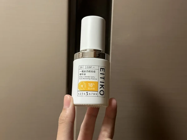 啥原理？？祛痘强的可怕。。。