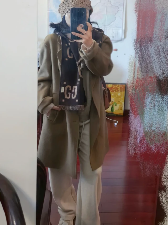 超级认真的买家秀返图
