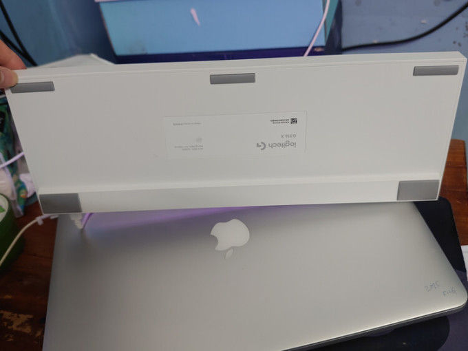 罗技键盘