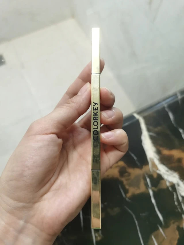 我真的好爱这支眉笔！！