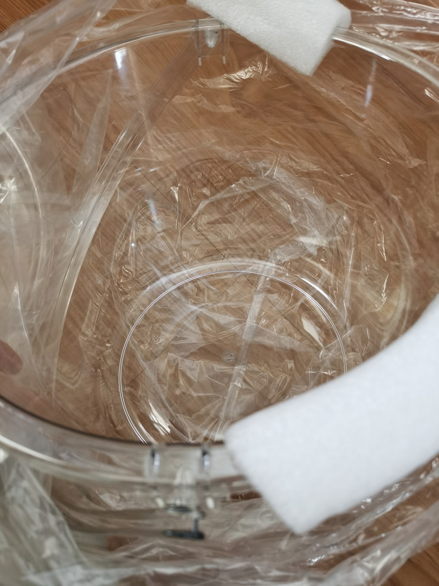 颜值爆表的透明加厚塑料水桶