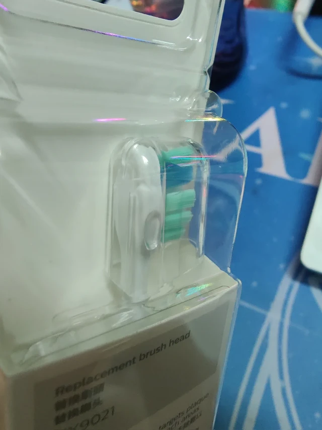 飞利浦刷头能用三代尽量用三代