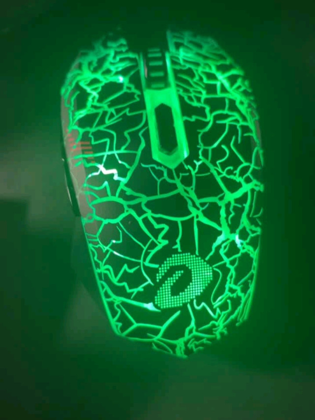 双十一桌面利器：达尔优牧马人EM915鼠标太酷了