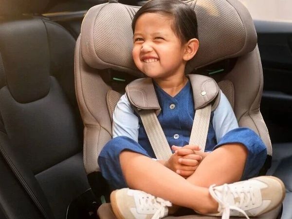安全之外更懂中国父母！Maxi-Cosi 迈可适如何回应安全座椅需求痛点