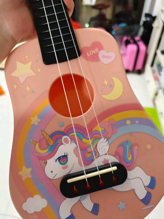 宝宝音乐启蒙好物！romusic儿童尤克里里太赞了