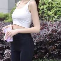 姐妹们，健身必备的dayafterday塑形运动内衣来啦！