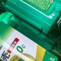 龟牌樱桃爽玻璃水，防冻去油膜
