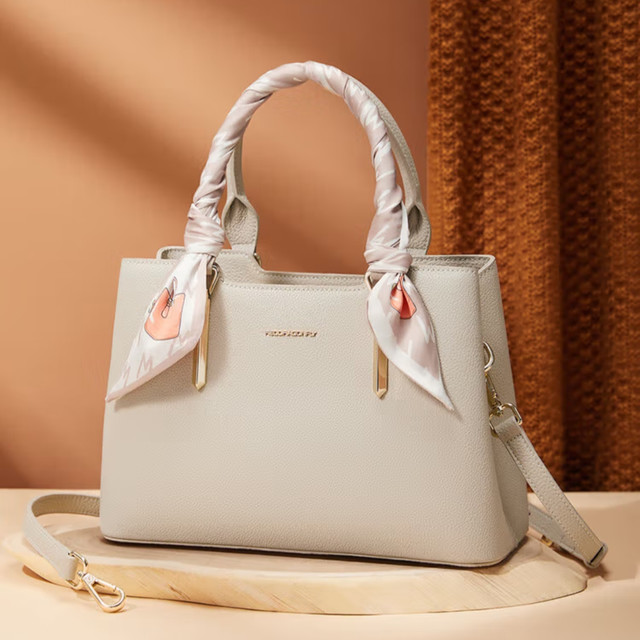 通勤百搭王！红蜻蜓2025新款牛皮包太懂我