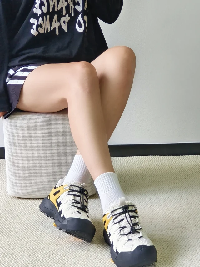 既能登山又能炸街”的神仙鞋子啊🩶💛