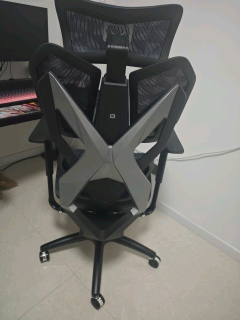 骁骑X5S电竞椅：扎实设计与舒适体验