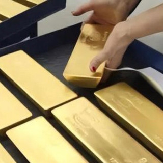 黄金税收新政来了!普通人买金成本变了,这样操作更省钱