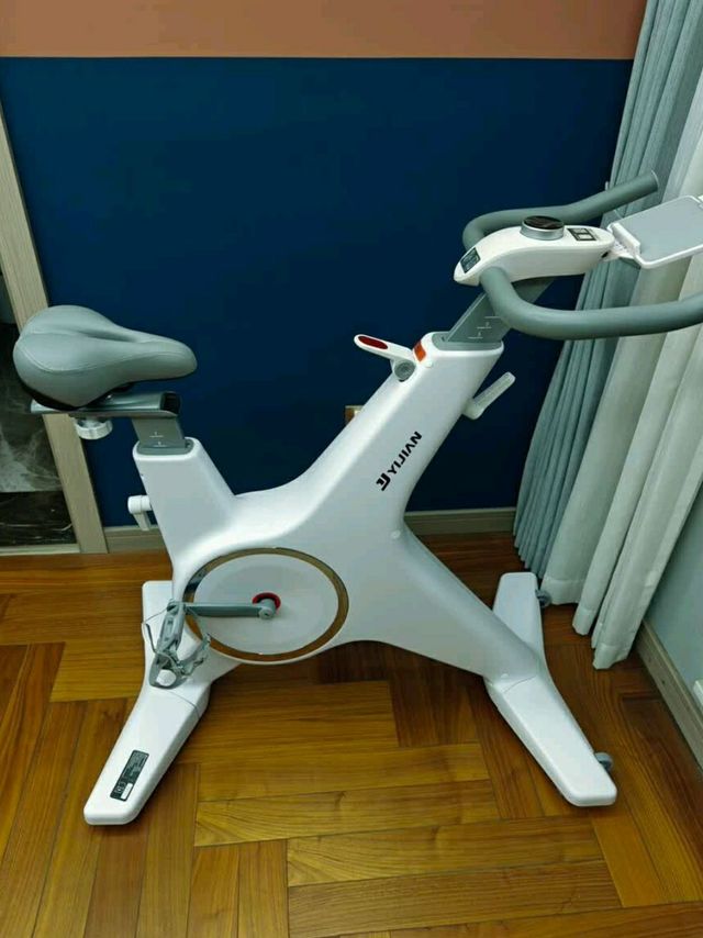 华为智选鸿蒙动感单车24档