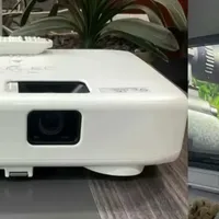 当初 4 万 + “教室战神”！如今 300 多 4000 流明 + 3LCD！