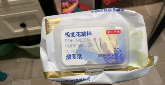 京东京造湿厕纸