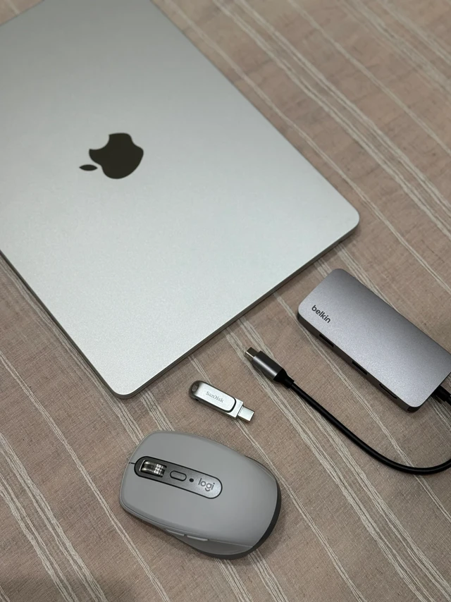 MacBook新手使用一个月之配件