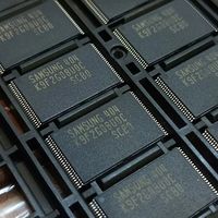 价格疯涨，摆烂了！多家手机厂商被曝暂缓采购存储芯片