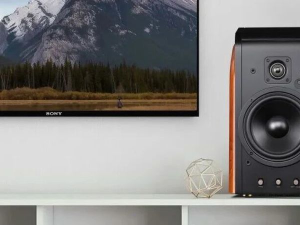 桌面HiFi终极抉择 | 一场关乎灵魂、空间与钱包的声学狂欢（中篇）
