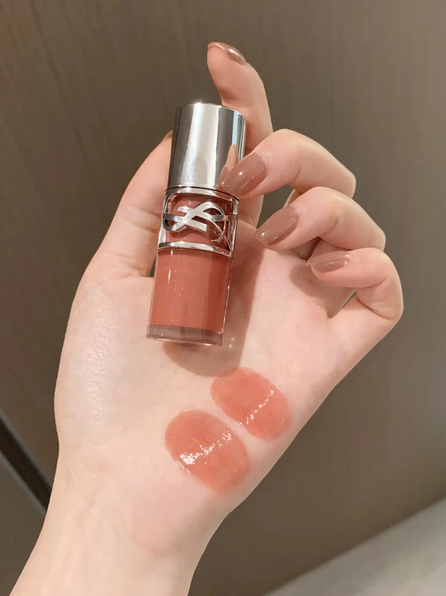 ysl 啵啵唇冻～嘴巴直接嘭到飞起💭