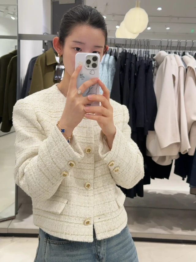 等不到joc 的小香就买sandro的吧！