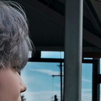 颜值与实力并存：设计出众的头戴式耳机推荐