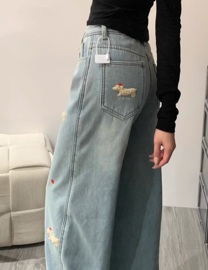 棉致女士牛仔裤