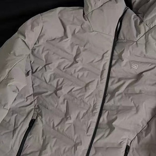 蕉内羽绒服以科技赋能设计，重新定义了冬季保暖体验