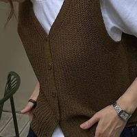 小马甲：夏末初秋的时尚利器