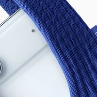 iPhone Pocket是实用创新还是智商税？1299元手机‘袜子’引全网激辩