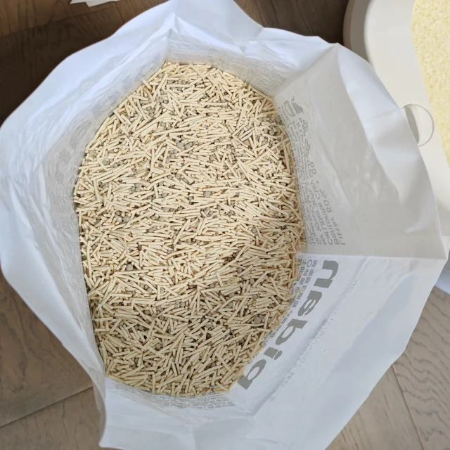 pidan猫砂是‘除臭神器’还是‘粘底雷品’？600+用户真实体验大PK