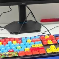 笔记本党电竞升级：这把键盘治好了我外接打游戏的“别扭感”