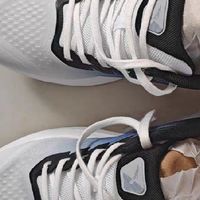 这款运动跑步鞋，舒适好穿超上头