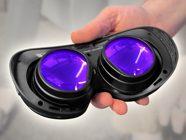 Valve 的三款 Steam 游戏硬件体验太棒了！｜作者 Dave2D