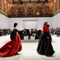 波司登泡芙羽绒服值得买吗？轻盈时尚VS保暖实用，1000+用户观点大PK