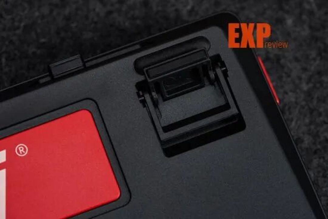 微星FORGE GK300 W机械键盘体验朴实低调的亲民游戏外设