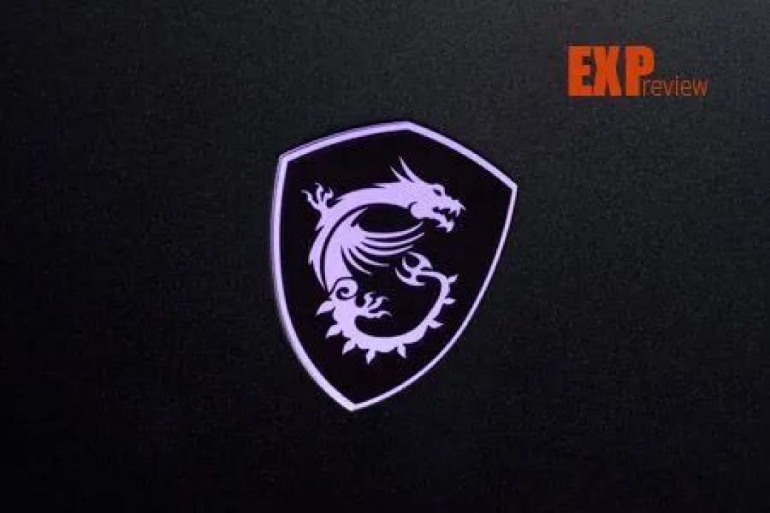 微星泰坦18 Pro锐龙版2025图赏：锐龙9 9955HX3D加持，高刷电竞无压力