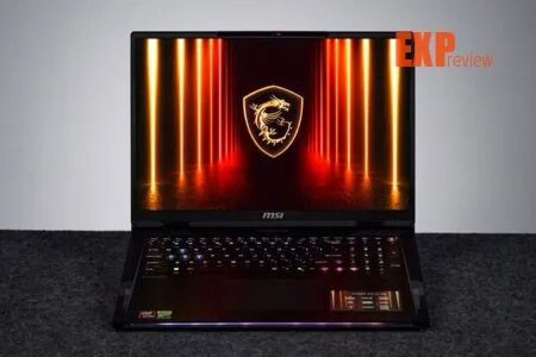 微星泰坦18 Pro锐龙版2025图赏：锐龙9 9955HX3D加持，高刷电竞无压力